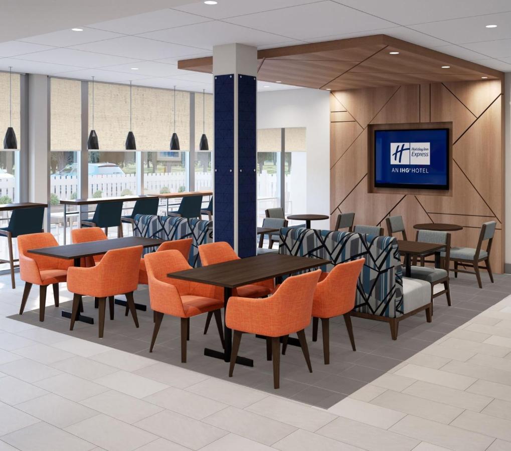 Holiday Inn Express & Suites Oscoda By Ihg Bagian luar foto