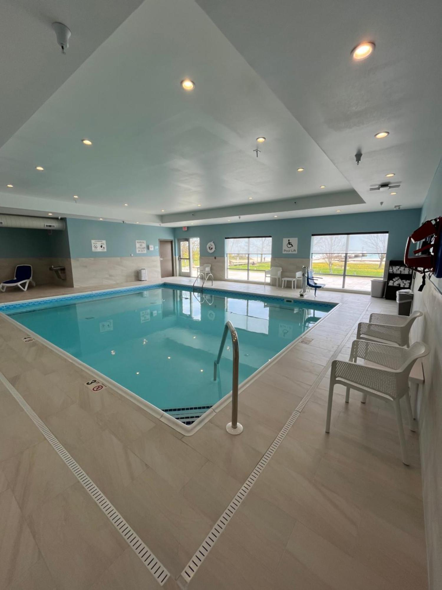 Holiday Inn Express & Suites Oscoda By Ihg Bagian luar foto
