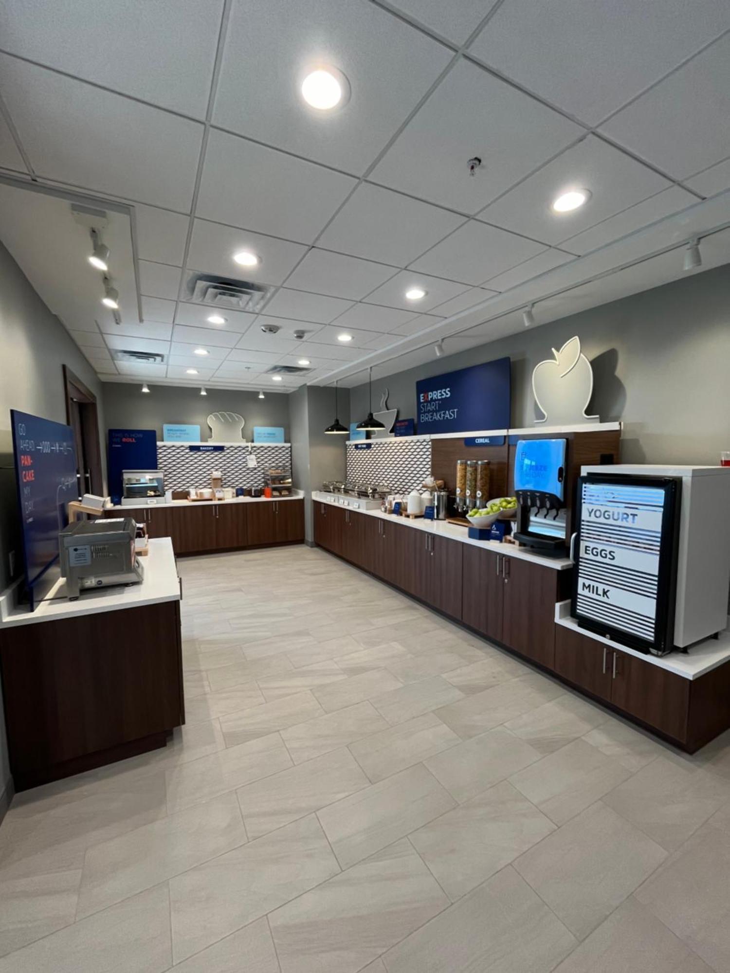 Holiday Inn Express & Suites Oscoda By Ihg Bagian luar foto