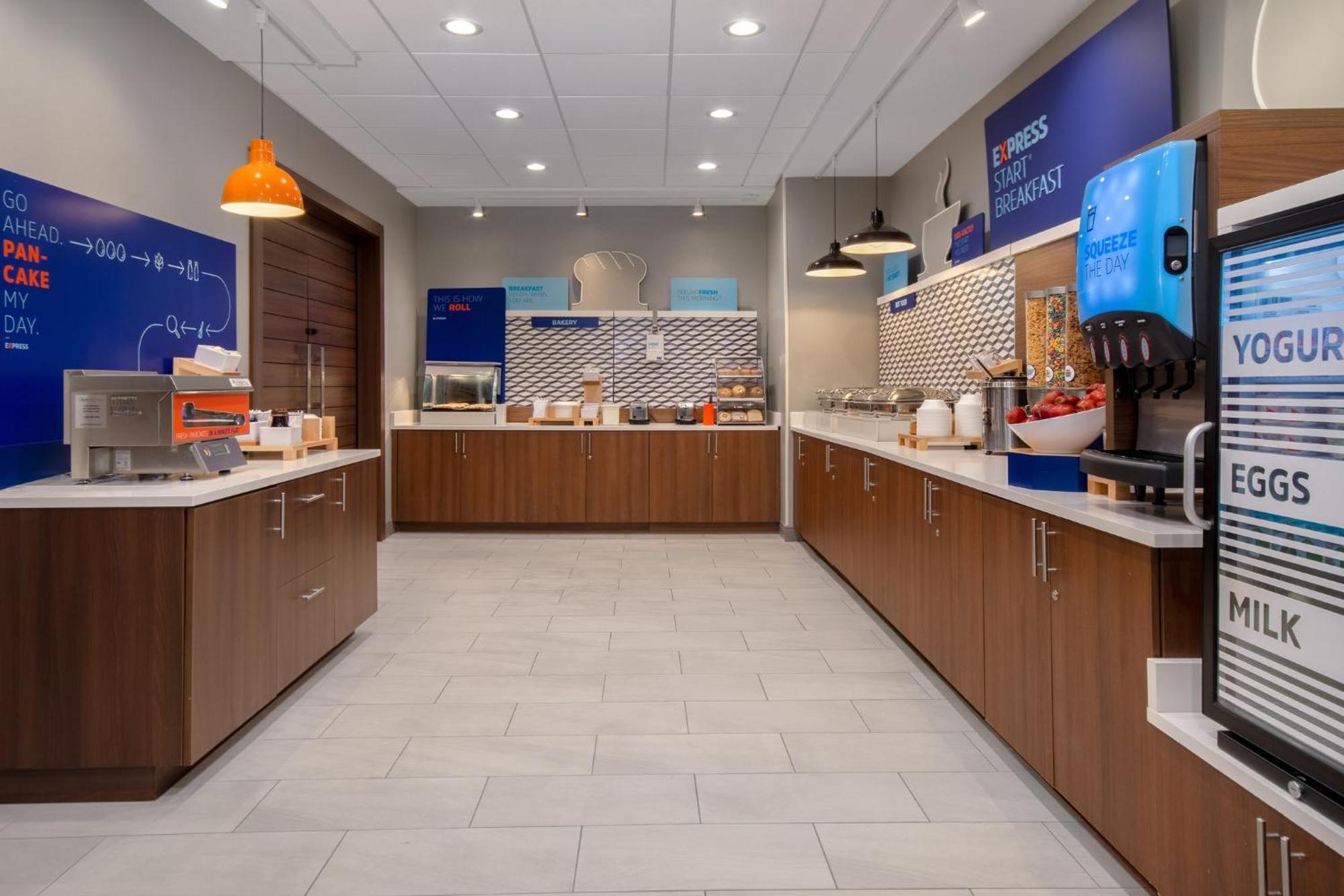 Holiday Inn Express & Suites Oscoda By Ihg Bagian luar foto